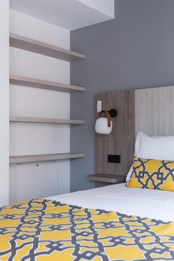 Apartamentos Las Torres Madrid Exteriér fotografie